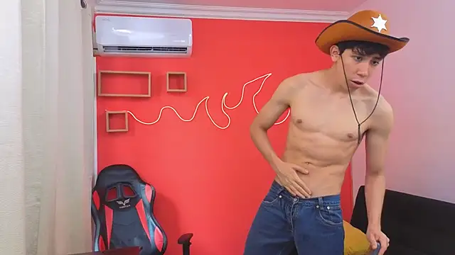 Neo Twink online show from 29, 4, 2026