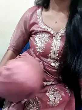 Riya rani8 online show from 7, 3, 2026