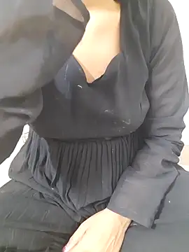 Riya rani8 online show from 19, 4, 2026