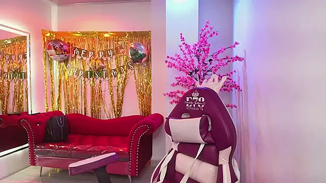 Dulce violeta  online show from 19, 12, 2025