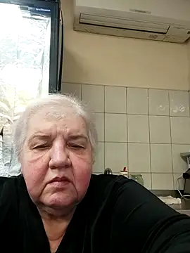 Snapshot of HapinessLovee chatting on 19, 12, 2025 HapinessLovee online show from 19, 12, 2025