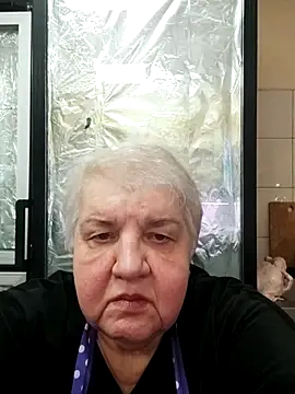 Snapshot of HapinessLovee chatting on 18, 12, 2025 HapinessLovee online show from 18, 12, 2025