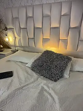 Snapshot of LissaBaker chatting on 11, 2, 2026 LissaBaker online show from 11, 2, 2026