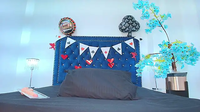 Velora nigth online show from 24, 2, 2026