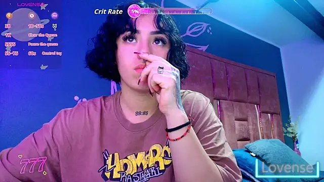 Kiara Fox   online show from 9, 5, 2026