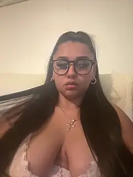 Snapshot of Wild_Busty_Niyah_XX chatting on 30, 3, 2026 Wild Busty Niyah XX online show from 30, 3, 2026
