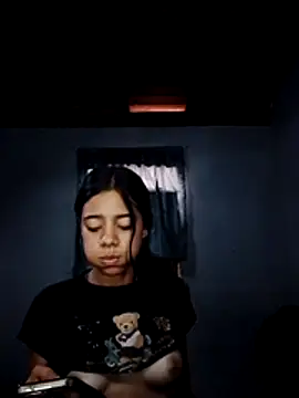 Vaness hot online show from 11, 3, 2026