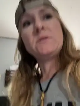 alluringpixie online show from 26, 3, 2026