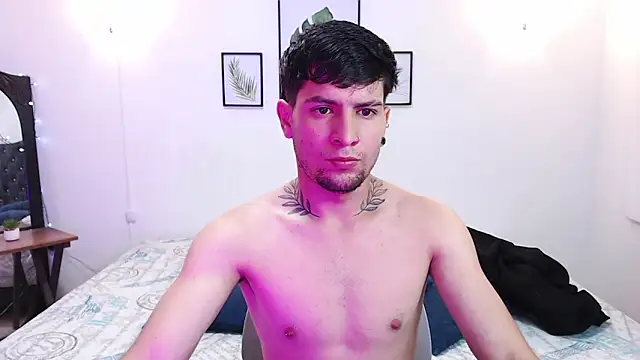 vaalentiino online show from 24, 3, 2026