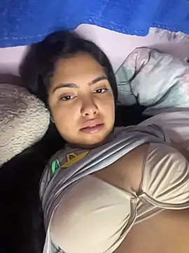 Snapshot of _Laurentt_ chatting on 25, 2, 2026 Laurentt online show from 25, 2, 2026