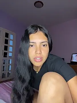 Snapshot of _Laurentt_ chatting on 11, 2, 2026 Laurentt online show from 11, 2, 2026