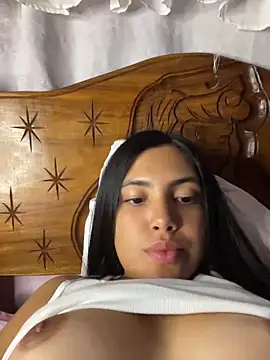  Laurentt  online show from 5, 5, 2026