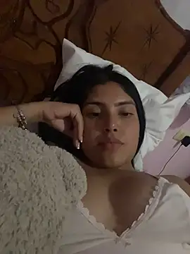 Snapshot of _Laurentt_ chatting on 3, 2, 2026 Laurentt online show from 3, 2, 2026