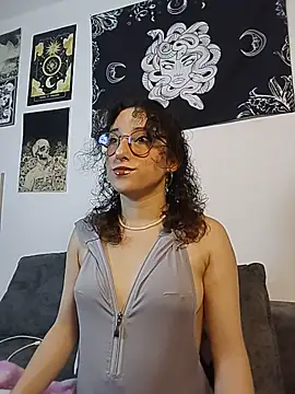 Snapshot of little__ammy chatting on 3, 7, 2026 little ammy online show from 3, 7, 2026
