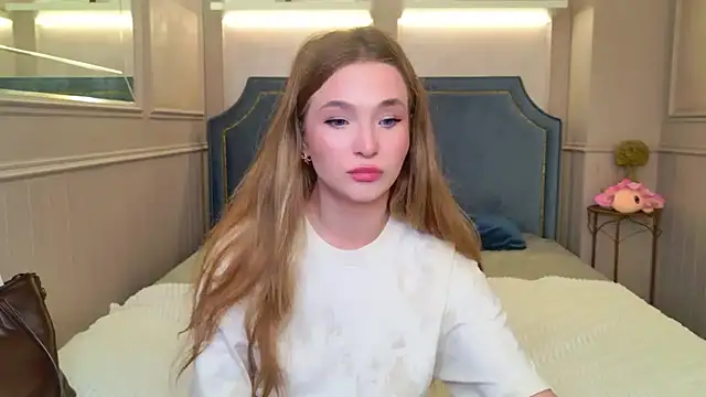 Lina Sinerz online show from 14, 6, 2026
