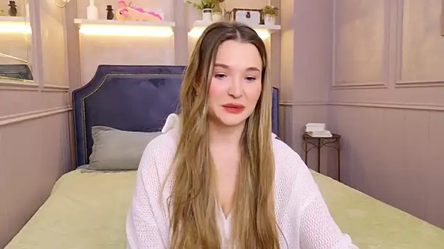 Snapshot of Lina_Sinerz chatting on 13, 2, 2026 Lina Sinerz online show from 13, 2, 2026