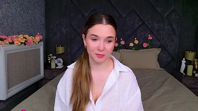 Lina Sinerz online show from 25, 3, 2026