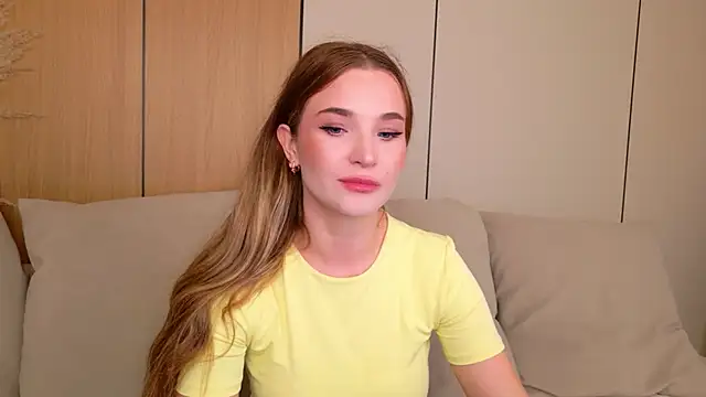 Lina Sinerz online show from 29, 6, 2026