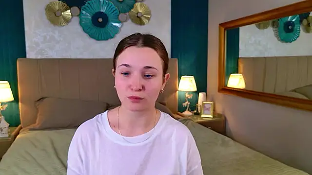 Lina Sinerz online show from 28, 5, 2026