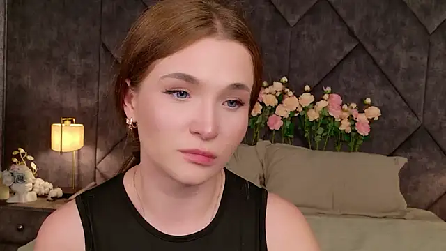 Lina Sinerz online show from 21, 6, 2026