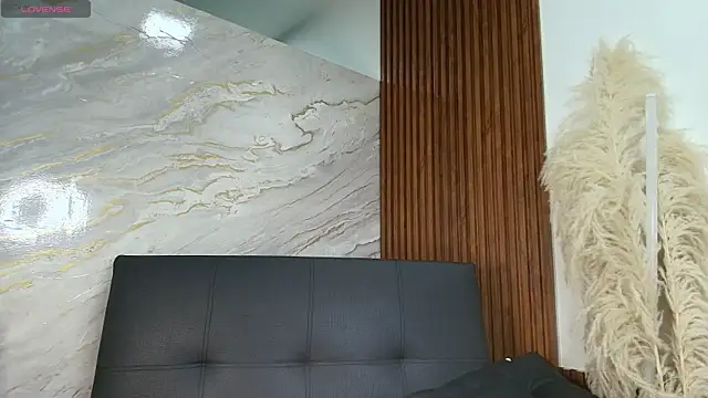 Emma Smith 001 online show from 27, 3, 2026