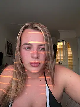 Snapshot of Princessofpleasure chatting on 8, 6, 2026 Princessofpleasure online show from 8, 6, 2026