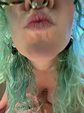 Snapshot of rosiebuddy chatting on 15, 6, 2026 rosiebuddy online show from 15, 6, 2026