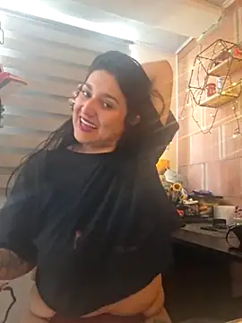 Magenta Moon online show from 24, 3, 2026