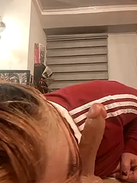 Magenta Moon online show from 9, 1, 2026