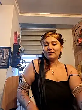 Magenta Moon online show from 9, 1, 2026