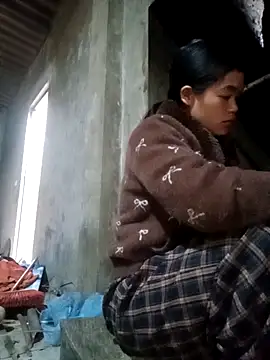 Snapshot of mon-monk chatting on 14, 12, 2025 mon-monk online show from 14, 12, 2025