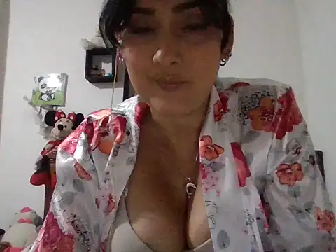 0lucer0 online show from 11, 2, 2026