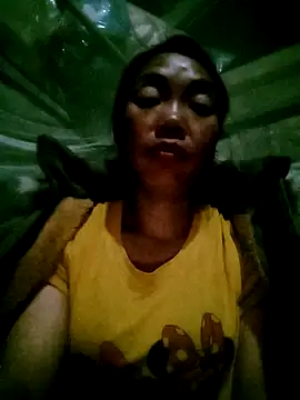 Snapshot of anna-can chatting on 17, 12, 2025 anna-can online show from 17, 12, 2025