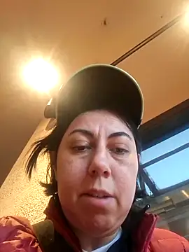 Akrepleyla38 online show from 4, 2, 2026