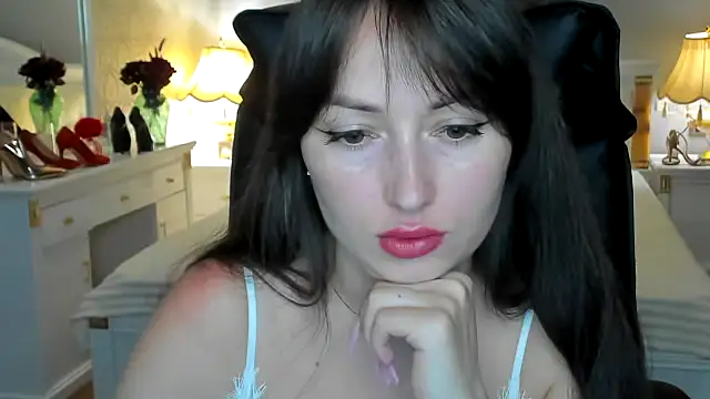 Snapshot of RosiAlina chatting on 19, 6, 2026 RosiAlina online show from 19, 6, 2026