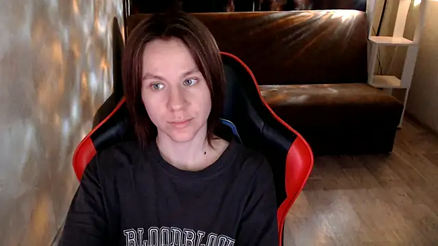 MiaBun1 online show from 18, 12, 2025