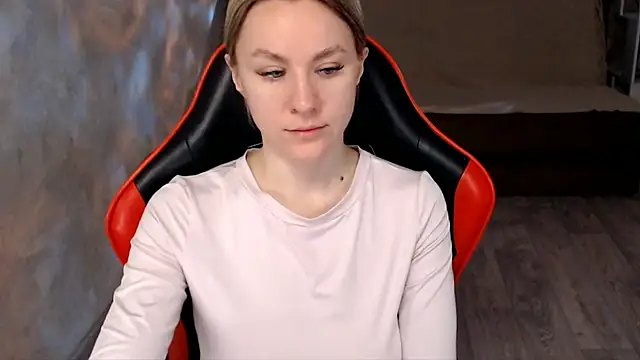 MiaBun1 online show from 18, 2, 2026