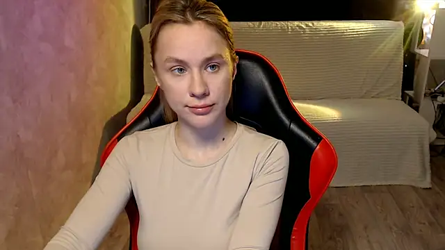 MiaBun1 online show from 9, 4, 2026