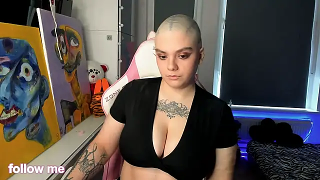 enigmastella online show from 14, 1, 2026