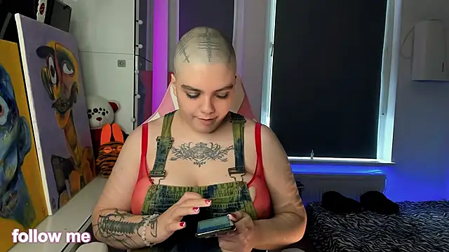 enigmastella online show from 15, 1, 2026