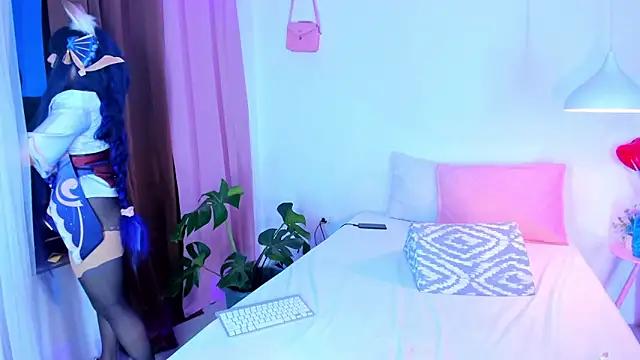 Snapshot of _Xynara_owo chatting on 3, 3, 2026 Xynara owo online show from 3, 3, 2026