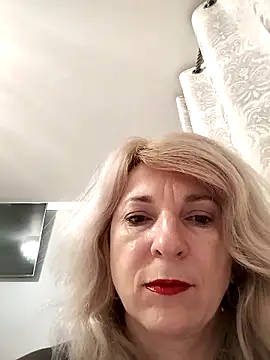 AhlyssaLove1155 online show from 15, 2, 2026