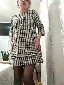 AhlyssaLove1155 online show from 13, 2, 2026