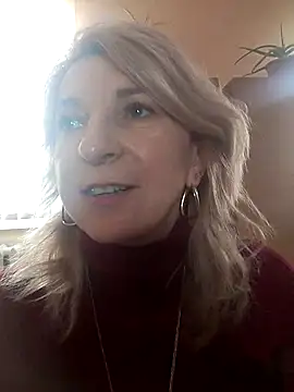 AhlyssaLove1155 online show from 15, 12, 2025