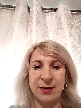 AhlyssaLove1155 online show from 14, 4, 2026