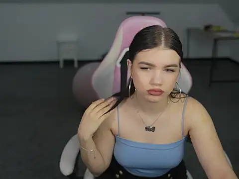 Hanna nana online show from 4, 4, 2026