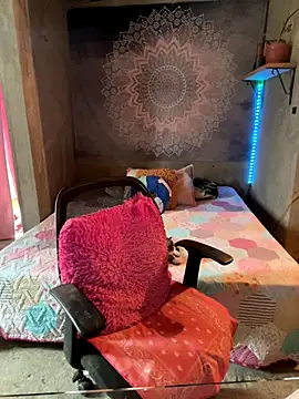 Luna    dance online show from 17, 12, 2025