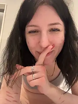 Nattasss online show from 5, 3, 2026