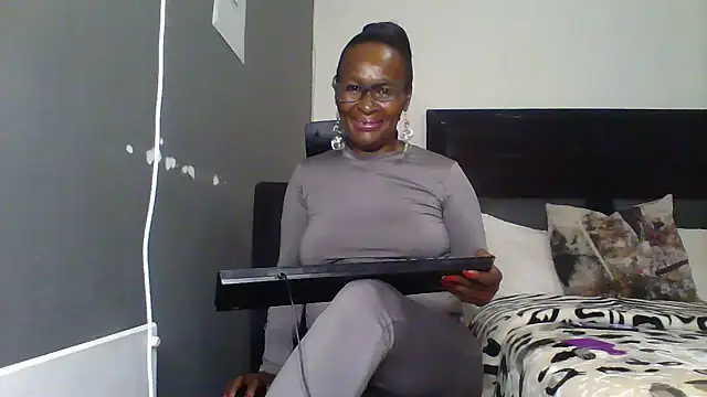 hotgrannxxx58 online show from 15, 7, 2026