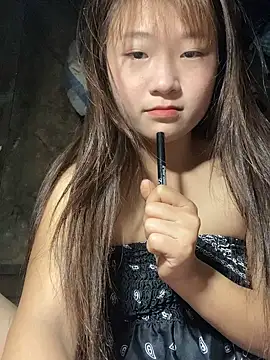 hinata-xx online show from 5, 4, 2026